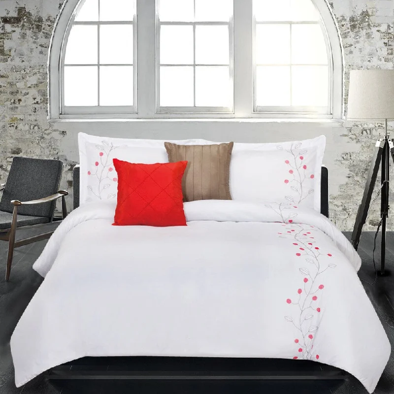 King - size comforters to fit large king - sized beds perfectlyLauren Taylor - Brianne 5pc Embroidered Microfiber Comforter Set