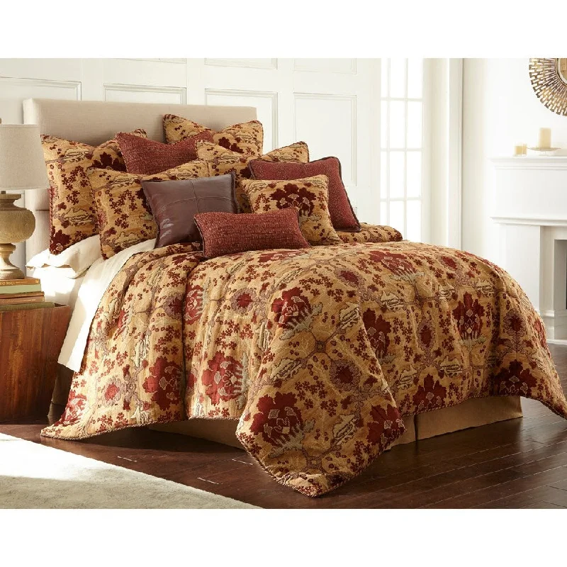 Duck down comforters with a softer feel and good warmth retentionPCHF Dakota 3-piece Luxury Comforter Set