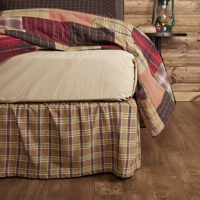 Linen bed skirts for a natural and rustic feelWyatt Bed Skirts Khaki, Raven, Moss Green VHC Brands Linen bed skirts for a natural and rustic feelWyatt Bed Skirts Khaki, Raven, Moss Green VHC Brands