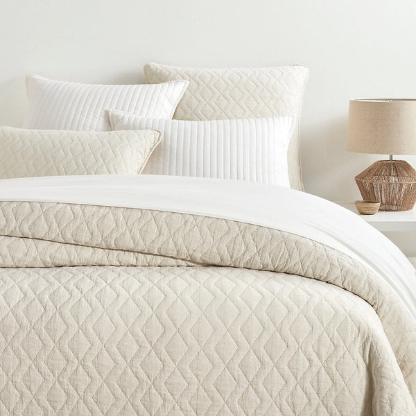 Affordable duvet covers for those on a tight budgetPine Cone Hill Birdie Quilted Coverlet Affordable duvet covers for those on a tight budgetPine Cone Hill Birdie Quilted Coverlet