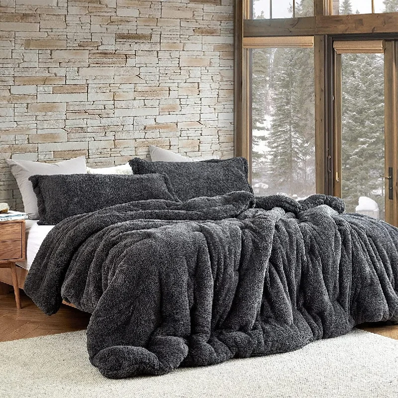 Silk - filled comforters for a luxurious and smooth touchComa Inducer® Original Plush Charcoal Oversized Comforter Silk - filled comforters for a luxurious and smooth touchComa Inducer® Original Plush Charcoal Oversized Comforter