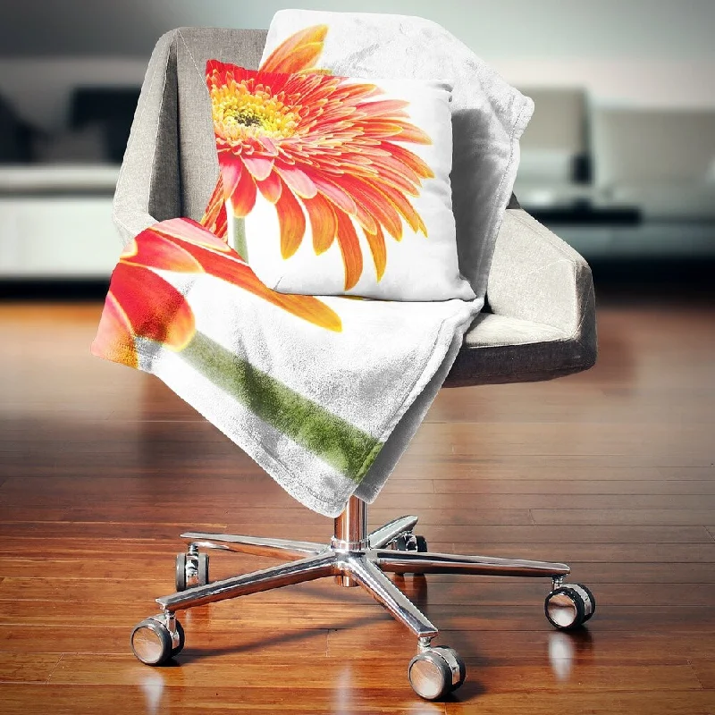 Silk blankets with a smooth and elegant touchDesignart 'Orange Gerbera on White Background' Floral Throw Blanket Silk blankets with a smooth and elegant touchDesignart 'Orange Gerbera on White Background' Floral Throw Blanket