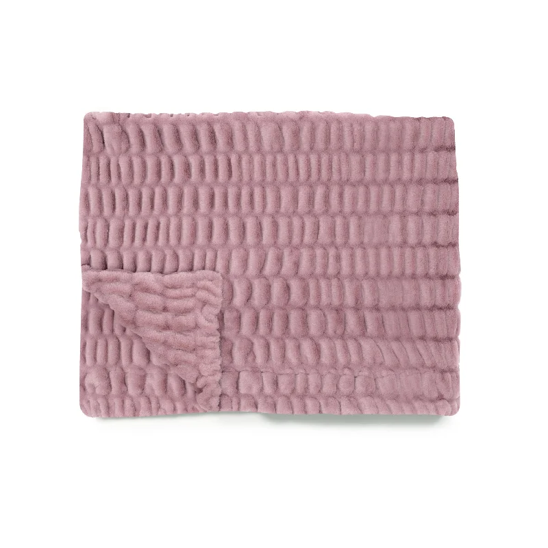 King - size blankets to cover large beds comfortablyHuckleberry Harvest