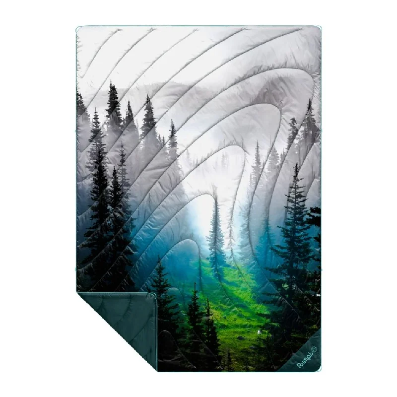 Chenille blankets with a thick and fuzzy textureOriginal Puffy Blanket - Olympic Fog