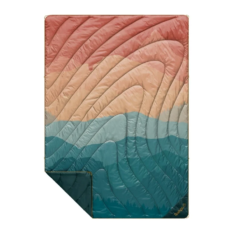 Cashmere blankets for ultimate softness and luxuryOriginal Puffy Blanket - Rocky Mountain Sunset Fade Cashmere blankets for ultimate softness and luxuryOriginal Puffy Blanket - Rocky Mountain Sunset Fade