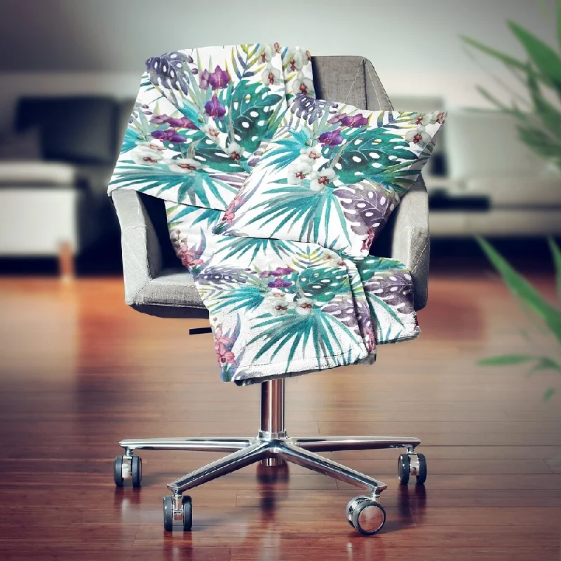 Silk blankets with a smooth and elegant touchDesignart' Floral Botanical Design II' Modern Throw Blanket - 71x59